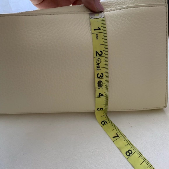 Brand New Badgley Mischa Bugatti Satchel. NWT - Picture 2 of 6